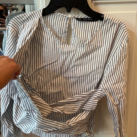 Zara Wrap Top - Picture 7 of 9